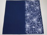 天然藍の型染め風呂敷  糸菊の画像