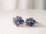 【天然石の刺繍イヤリング】Londonbluetopaz × iolite × bluesapphire