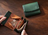 【小さな存在、大きな魅力】ショートギャルソンウォレット 二つ折り財布 ヌメ革 グリーン aw-19hn