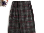 今年の定番ウールスカート　レッドとブラックのチェック柄　ウェストサイズオーダー91104
