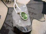 インド産ペリドット　プチペンダント