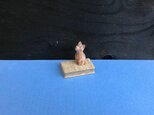 豆粒ほどの犬の画像