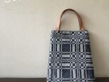 [再販]  bag[手織りAライン手提げバッグ]ネイビーの画像