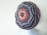 手紡ぎ毛糸の模様編みベレー帽【赤茶・紫系】の画像