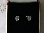 （一点もの）双晶・ハーキマーダイヤモンドのスタッドピアス（8mm・チタンポスト）の画像