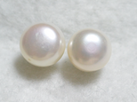 （１点もの）淡水パールの一粒ピアス（超特大11.5mm・チタンポスト）