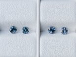 カラーチェンジ・ガーネット（ベキリーブルー)直径約3.2mm, 0.32~0.34ct Pt900一粒ピアスの画像