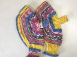 №75送料込手編み手袋の画像