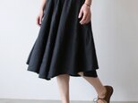 Linensilk skirt / blackの画像