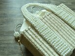 【受注製作】パールの可愛い持ち手　編み込みかごバッグ 厳選素材と手織り TB993の画像