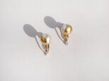 シンプル＋α　金箔パール[イヤリング] ゴールド＆ホワイト 8mm　淡水パール　一粒イヤリング