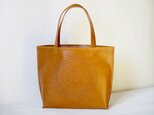 涼しげなトート（キャメル）