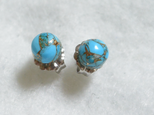 （1点もの）ブルーカッパーターコイズのスタッドピアス（5mm・チタンポスト）