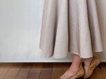 ドレープが美しいフレアロングスカート【ナチュラルリネン・一枚仕立て・ウエストリボン】の画像