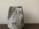 巾着 bag[手織りオーバーショット織 巾着バッグ]ベージュの画像