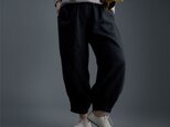 【wafu】Linen Pants 裾タック ボトムス ヨガパンツにも / 黒色 b013a-bck1の画像