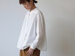 carl shirts/no.3 whの画像