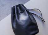 【シンプルだけど、どこか特別】巾着バッグ ミニマム 本革 ブラックma-02ss
