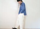 Cotton twill gather shirt BLUEの画像