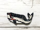 手刺繍浮世絵ブローチ＊歌川国芳「宮本武蔵の鯨退治」の鯨の画像