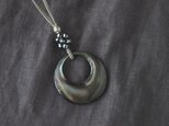 Black Shell Pendantの画像