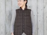 oyajisan boa RV vest / dark brown plaidの画像