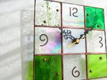 【18㎝×18㎝】ステンドグラス*掛時計・モザイクＢ（緑2）の画像