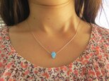 blue opal hamsa necklace青オパールハムサの画像