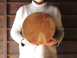 木のお皿・カッティングボード　大きな丸（杢目）の画像