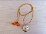 Silk cord  tassel necklace/ big shellの画像