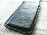 手縫いi Phone 5専用立体的ケース　カービング調黒色牛革の画像