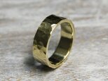 でこぼこ ブラスフラットリング 6.0mm幅 鎚目 真鍮｜BRASS RING 指輪 シンプル アクセサリー｜219の画像