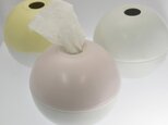 ティシュケース　白　ティッシュボックス　陶器　磁器　おしゃれ　美しいモダンなデザイン　インテリア　洗える　清潔　パステルカラー　の画像
