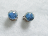 （1点もの）ヒマラヤ産K2アズライトのスタッドピアス（6mm・チタンポスト）
