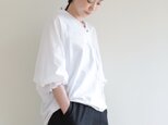 creampuff blouse / whiteの画像