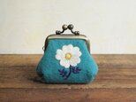 手刺繍の小さながま口『野ばら』【送料無料】の画像