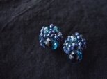 【天然石の刺繍ピアス】londonbluetopaz × bluesapphire × kyanite
