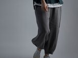 【wafu】Linen Pants 裾タック ボトムス ヨガパンツにも / 鈍色(にびいろ) b013a-nib1の画像