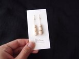 送料無料 Three ball earrings／river stone【medium】