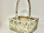 デイジーと野の花のスクエアバスケット(ピンクの持ち手)