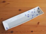 レースフラワーがゆらり　長いお皿