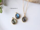 ＊神秘的な輝きを放つラブラドライトの一粒ペンダントトップ＊ベゼル＊チェーンは入りません