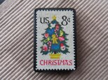 アメリカ　クリスマス切手ブローチ 6748の画像