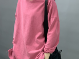 秋 長袖Tシャツ ラウンドネックプルオーバーTシャツ ミッドレングスの厚手  レディース  トップス コットン シャツ ゆっだり