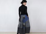 手織り綿絣、後ろ姿も可愛いパッチワークロングスカート、オールシーズンの画像