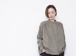 Carl shirts / grayの画像