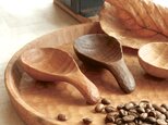 木彫りのコーヒーメジャーの画像