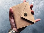 【予約】TRIANGLE MINI WALLET NATURALの画像