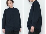 china button shirts / navyの画像