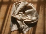 カシミヤの手織りマフラー（バブル×オフホワイト）の画像